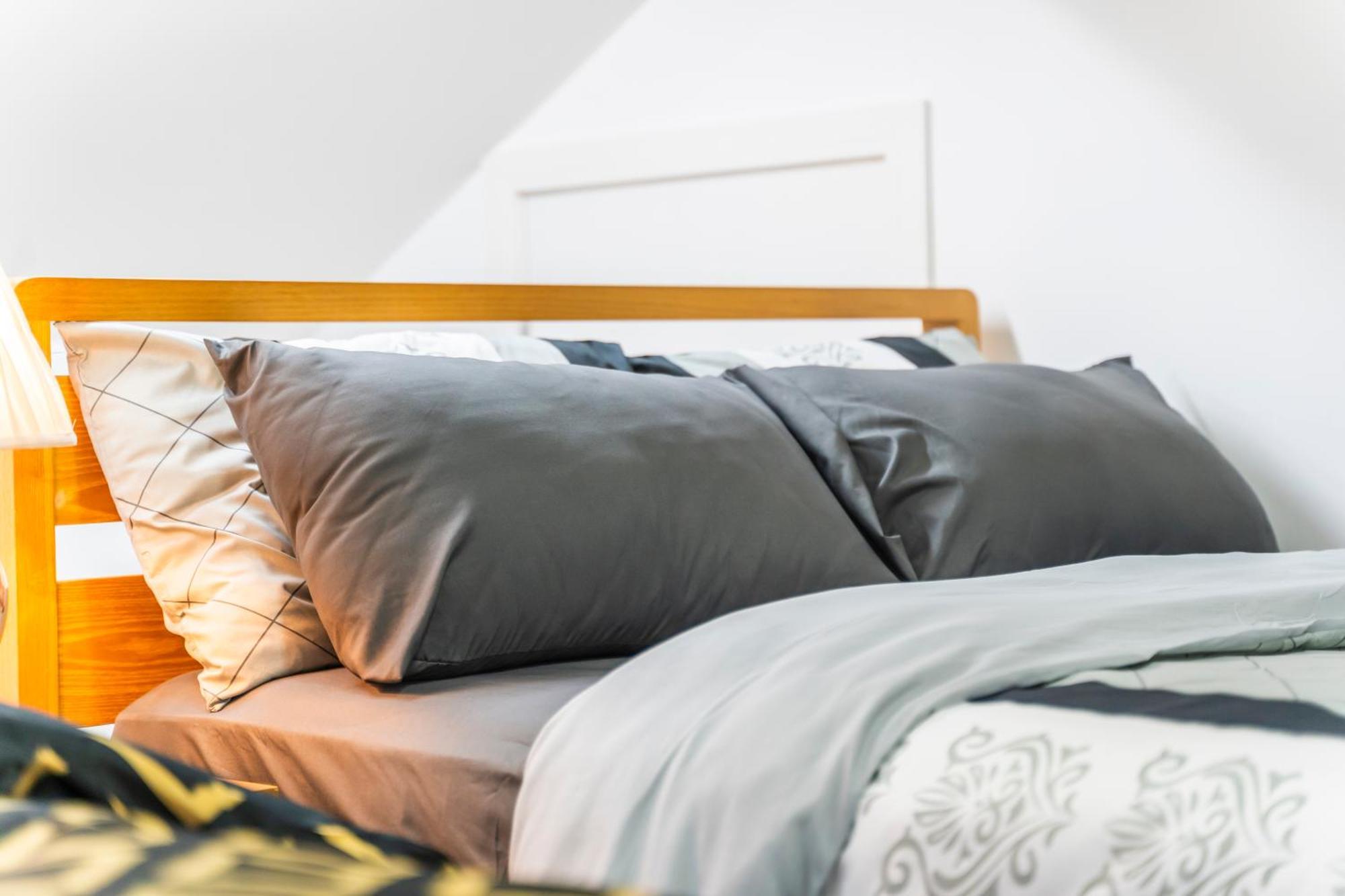 Exquisite 2-Bedroom Penthouse-Sleeps 7-Free Parking With Workstations & High-Speed Wifi Birmingham Exteriör bild